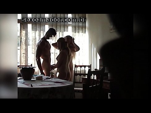 ❤️ Prietenii sexuali invită un bărbat uriaș și o partidă în trei cu el ❤ at ro.hotpornphotos.ru ❌❤